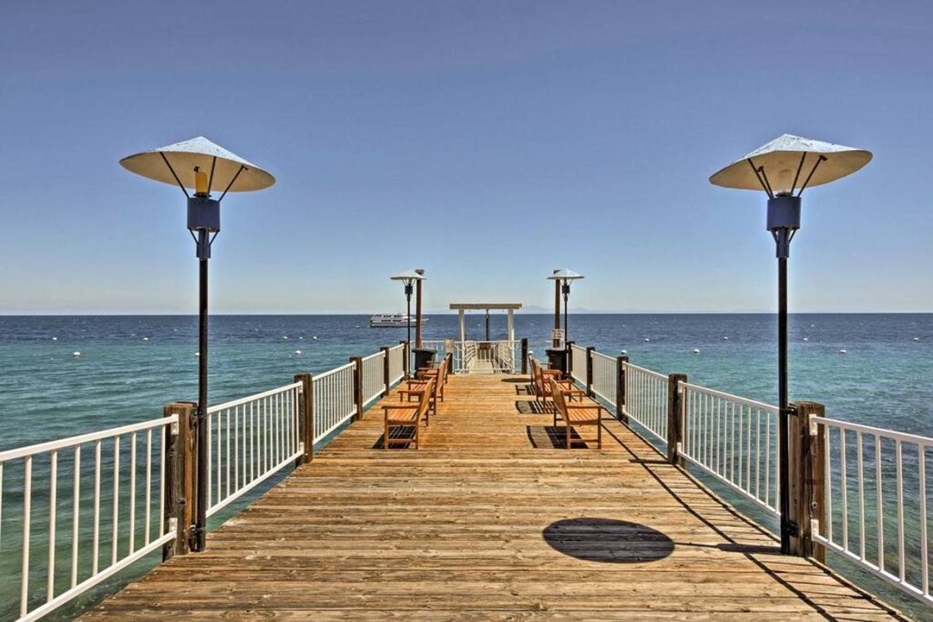 Gorgeous Oceanfront Villa With Panoramic Views Avalon Exterior foto